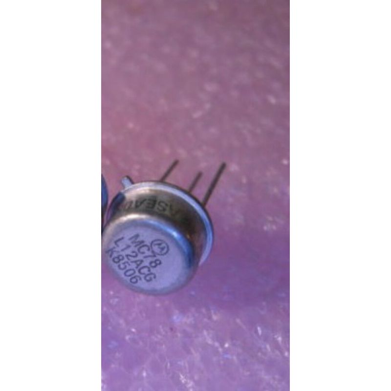 MC78L12ACG VOLTAGE REGULATOR METAL CAN 7812 TO-5