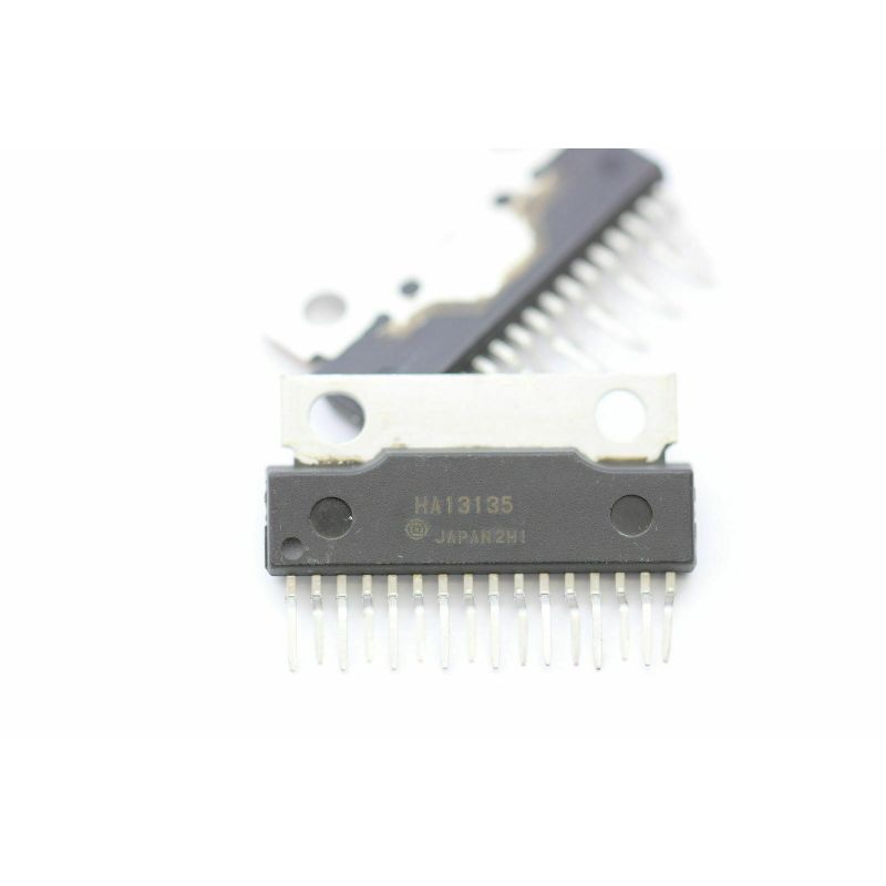 HA13135 HITACHI INTEGRATED CIRCUIT