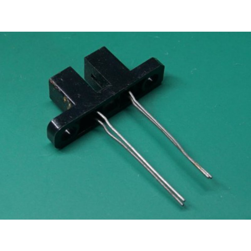 TLP801A INFRARED LED + PHOTOTRANSISTOR
